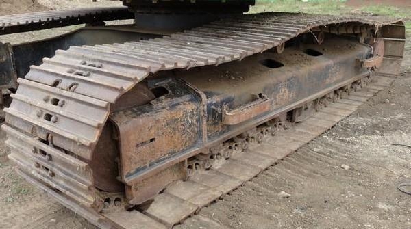 รถขุด KOBELCO  SK135srlc-1E รถนอกนำเข้า ปี2005,2468Hr.รถสวยครับ จะถึงไทยแล้ว สภาพดี ติดต่อ มานะ 085-9049669