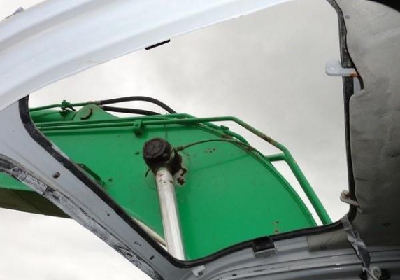 รถขุด KOBELCO  SK135srlc-1E รถนอกนำเข้า ปี2005,2468Hr.รถสวยครับ จะถึงไทยแล้ว สภาพดี ติดต่อ มานะ 085-9049669