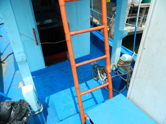 ขายเรือประมง ขนาด 5วากว่า เครื่องยนต์ HINO EH700 6สูบ 175 แรงม้า เรือสวยๆเพิ่งลงจากคาน อยู่ไกล +10,000 ค่าส่งเรือ ขายเรือประมง ขนาด 5วากว่า เครื่องยนต์ HINO EH700 6สูบ 175 แรงม้า เรือสวยๆเพิ่งลงจากคาน อยู่ไกล +10,000 ค่าส่งเรือ