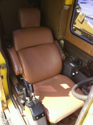 ขายเครน25ตัน 4ล้อ TADANO TR250M-5 ปี 94 พร้อมทะเบียน ขายเครน25ตัน 4ล้อ TADANO TR250M-5 ปี 94 พร้อมทะเบียน