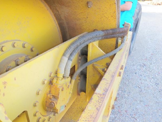 รถบด SAKAI SV500TF เรียบหุ้มหนาม ปี97, รถนอกนำเข้า สภาพสวย ราคาถูก มาถึงไทยแล้วครับ ติดต่อ มานะ 085-9049669