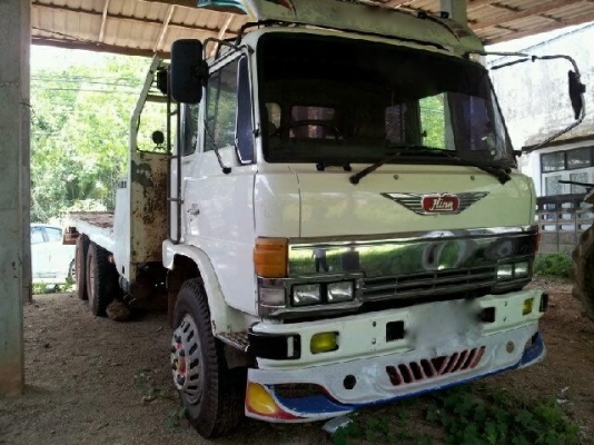 รถฮีโน่ 10 ล้อ FN178 ท้ายลาด เปลื่ยนเครื่อง 225 แรงม้า  สนใจติดต่อ 081 - 6079515