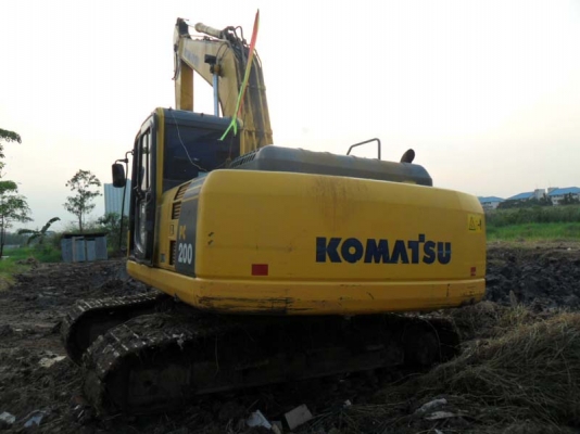 Komatsu PC200-8 Komatsu PC200-8