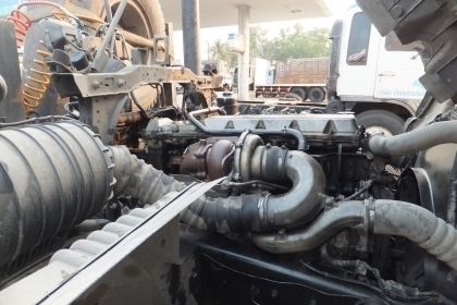 10ล้อหัวลากHINO MEGA 260UROII ปี47