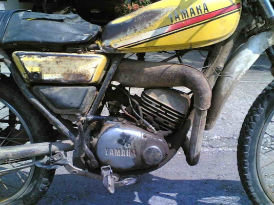 ขายยามาฮ่า Dt100 เล่มทะเบียน(กำลังตามชุดโอน)เครื่องดีพอใช้โครงไม่ผุคันสตาร์ทคันเกียร์ไม่เชื่อม 8500 บาท ขายยามาฮ่า Dt100 เล่มทะเบียน(กำลังตามชุดโอน)เครื่องดีพอใช้โครงไม่ผุคันสตาร์ทคันเกียร์ไม่เชื่อม 8500 บาท