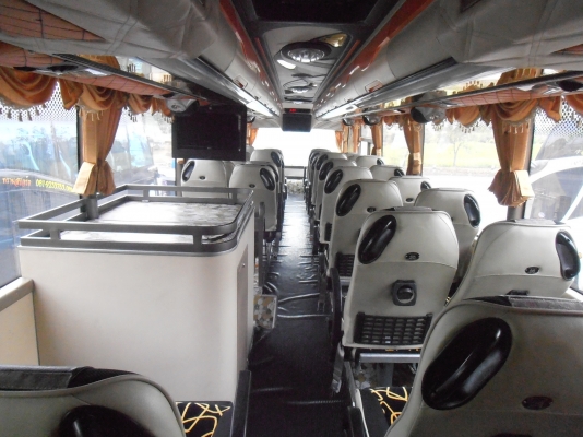 ขายรถบัส Isuzu TXD40 แอร์สองชั้น 8 ล้อ สภาพดี 333 แรงม้า