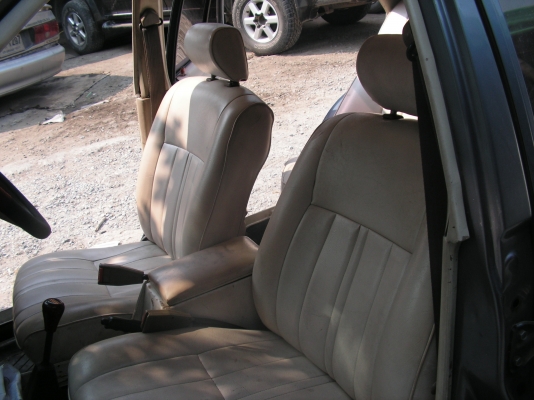 ซันนีFF1300CC LPG 40,000บาท สภาพพร้อมใช้(รูปเพี๊ยบ)