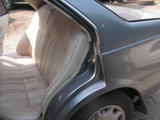 ซันนีFF1300CC LPG 40,000บาท สภาพพร้อมใช้(รูปเพี๊ยบ)