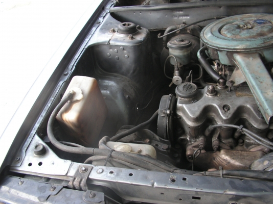 ซันนีFF1300CC LPG 40,000บาท สภาพพร้อมใช้(รูปเพี๊ยบ)