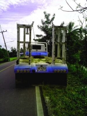 ISUZU DECA 195 Hp เทรลเลอร์บรรทุกรถเกี่ยวสวยๆมาอีกแล้ว (ทีมงานรถคุณภาพ)