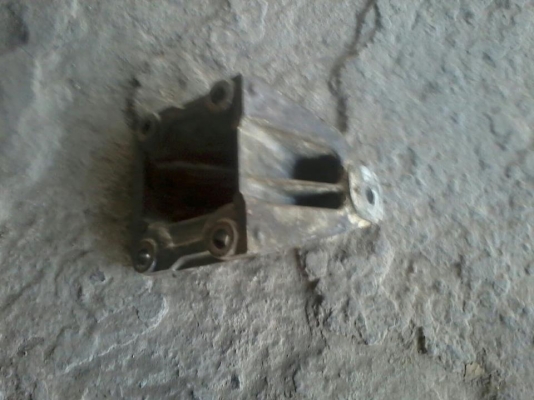 ขายยางแท่นเครื่องของ 1JZ ของเชียงกงครับ