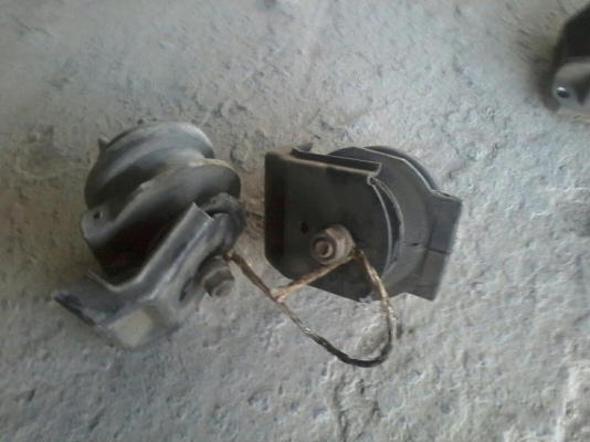 ขายยางแท่นเครื่องของ 1JZ ของเชียงกงครับ