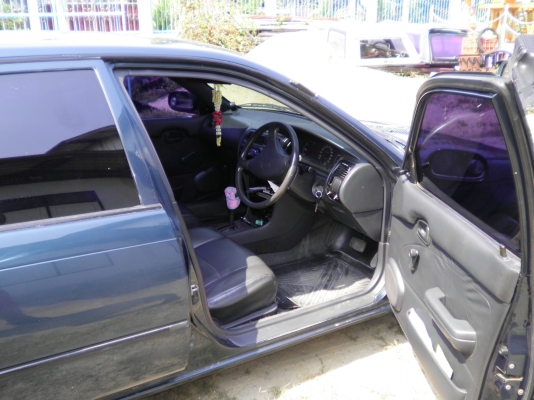 รถสวย ไม่มีชน ไม่ใช่แท็กซี่ รถสวย ไม่มีชน ไม่ใช่แท็กซี่