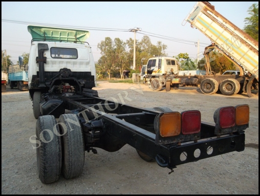 ขายด่วน รถบรรทุก 6 ล้อ HINO KM779  117 แรง (หัวคัซซีสภาพสวย) พร้อมใช้ ราคาสุดคุ้ม