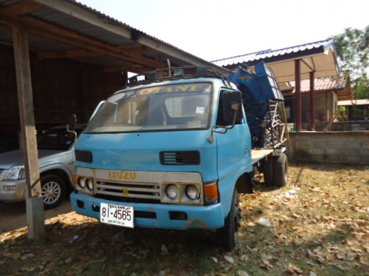 รถหกล้อ ISUZU KS เครื้องดี คัซซีสวย รถทะเบียนแจ้ง ม.79 ชุดโอนพร้อม เครื่อง 4BB1 100 แรงม้า สภาพใช้งา