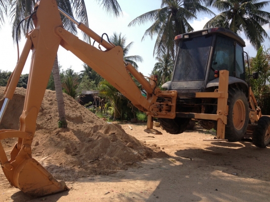 รีบขายด่วน ต้องการใช้เงิน รถตักหน้าขุดหลัง JCBยี่ห้อ CASE 4x4 สภาพพร้อมทำงาน รีบขายด่วน ต้องการใช้เงิน รถตักหน้าขุดหลัง JCBยี่ห้อ CASE 4x4 สภาพพร้อมทำงาน