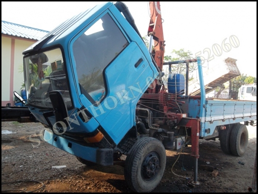 ขายด่วน รถบรรทุก 6 ล้อ TOYOTA DINA BU87 115 แรง พร้อมเครน UNIC 2 ตัน สภาพสวย พร้อมใช้งาน  ราคาสุดคุ้ม