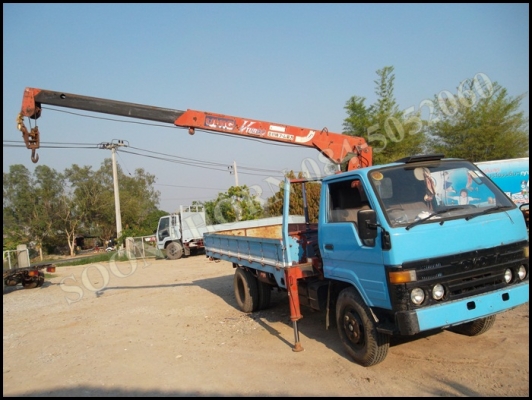 ขายด่วน รถบรรทุก 6 ล้อ TOYOTA DINA BU87 115 แรง พร้อมเครน UNIC 2 ตัน สภาพสวย พร้อมใช้งาน  ราคาสุดคุ้ม