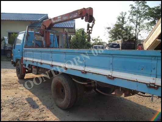ขายด่วน รถบรรทุก 6 ล้อ TOYOTA DINA BU87 115 แรง พร้อมเครน UNIC 2 ตัน สภาพสวย พร้อมใช้งาน  ราคาสุดคุ้ม