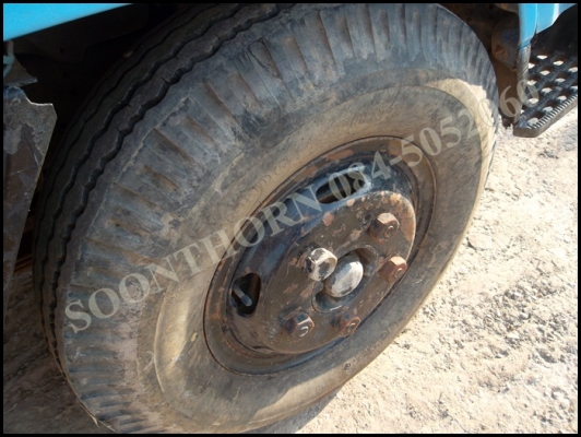 ขายด่วน รถบรรทุก 6 ล้อ TOYOTA DINA BU87 115 แรง พร้อมเครน UNIC 2 ตัน สภาพสวย พร้อมใช้งาน  ราคาสุดคุ้ม