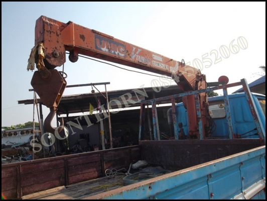 ขายด่วน รถบรรทุก 6 ล้อ TOYOTA DINA BU87 115 แรง พร้อมเครน UNIC 2 ตัน สภาพสวย พร้อมใช้งาน  ราคาสุดคุ้ม