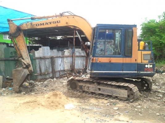 KOMATSU  PC 60-5