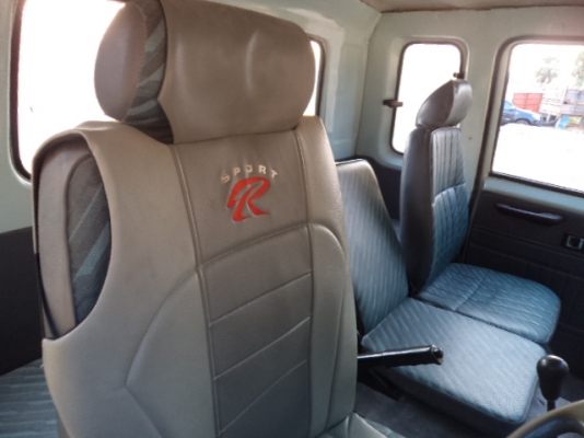 ขายรถอีซูซุร็อก10ล้อเทเลอร์ สภาพสวยๆพร้อมใช้งานคับ