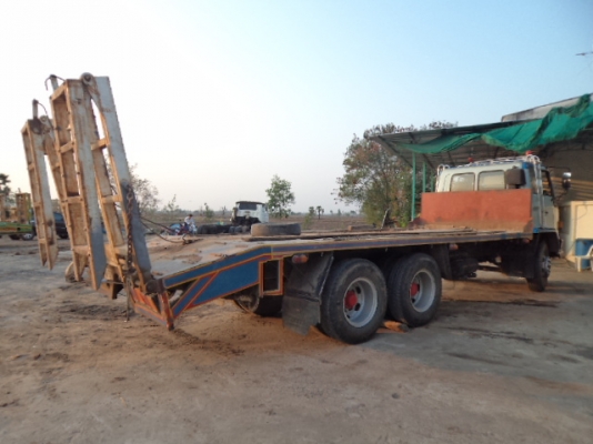 ขายรถอีซูซุร็อก10ล้อเทเลอร์ สภาพสวยๆพร้อมใช้งานคับ