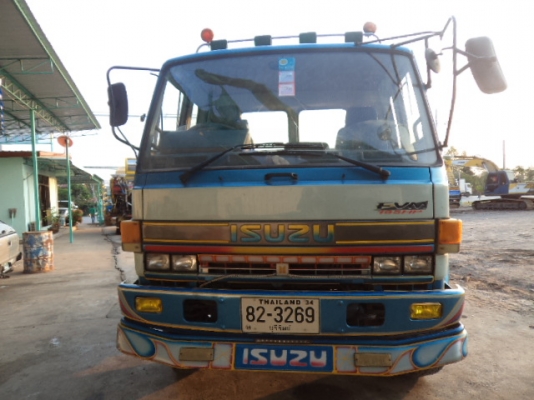 ขายรถอีซูซุร็อก10ล้อเทเลอร์ สภาพสวยๆพร้อมใช้งานคับ