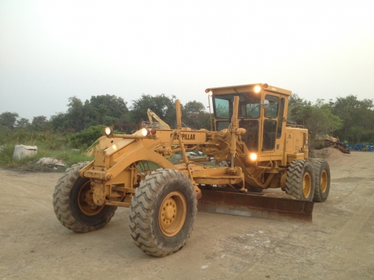 ขายรถเกรดCaterpillar 140G 72V10245 นำเข้าจากUSA