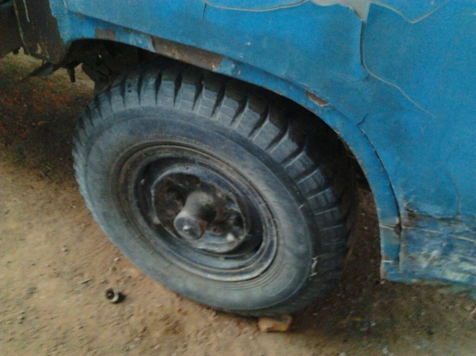 NISSAN CABAL 85 แรง รถบรรทุก 4 ล้อกลาง กระบะคอกยาว 3.20 เมตรสภาพดีไม่มีผุ เครื่องแรงดีไม่เยิ้ม หัวเก๋งเดิมๆภายในคอนโซลครบ ช่วงล่างคัชซีไม่ผุ เอกสารเล่มทะเบียนชุดโอนครบพร้อมโอน ราคาต่อรองได้ครับ