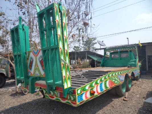 ขายรถอีซูซุ10ล้อเทเลอร์ สภาพสวยๆ พร้อมใช้งานคับ