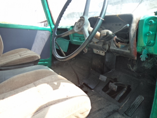 ขายรถอีซูซุ10ล้อเทเลอร์ สภาพสวยๆ พร้อมใช้งานคับ