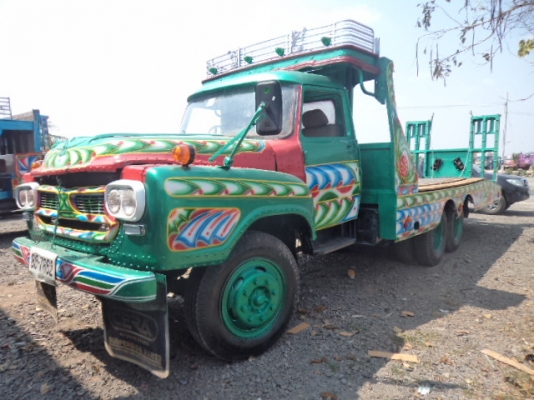ขายรถอีซูซุ10ล้อเทเลอร์ สภาพสวยๆ พร้อมใช้งานคับ