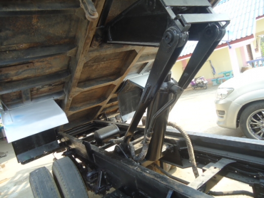 ขายหกล้อดั้มเกษตร  ISUZU NPR 115 แรง