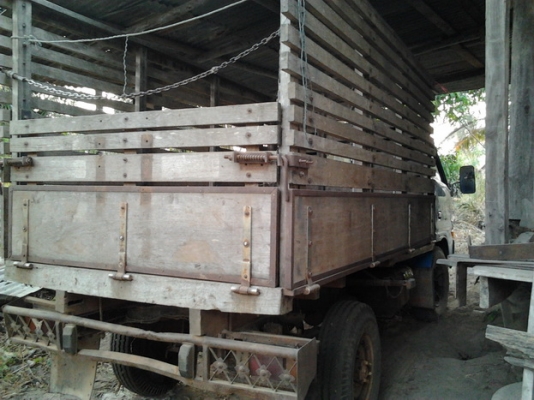 ขาย 4ล้อISUZU ELF 74HP เครื่องเดิม74แรงแห้งๆแน่นๆฟิตมาใหม่ เกียร์สั้น(เกียร์สาย) วางหัวใหม่ TL สวยๆ(ไม่ลงเล่ม)คานหน้าเดิม เฟืองท้ายนิสสันคาร์บอน กระบะไม้พื้นไม้คอกไม้ ต่อใหม่ ไม่นาน ไม่ผุไม่หักไม่แตก พร้อมใช้ พร้อมลุยงาน ราคาต่อรองได้ครับ