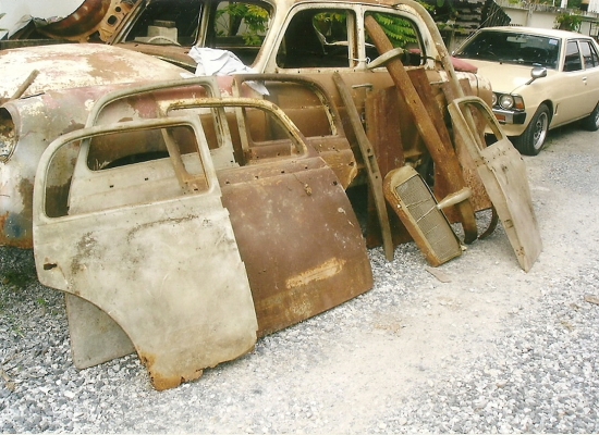 ขายด่วน!!! โครงรถโบราณหายาก Benz 170!! ขายด่วน!!! โครงรถโบราณหายาก Benz 170!!