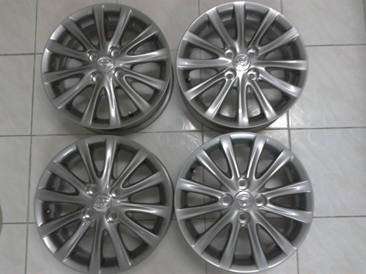 ขายล้อแม็กเปล่า vios 12 ก้าน ขอบ 15 สีไฮเปอร์แบล็คถอดป้ายแดง ขายล้อแม็กเปล่า vios 12 ก้าน ขอบ 15 สีไฮเปอร์แบล็คถอดป้ายแดง