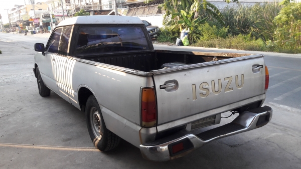 ขาย แล้ว ขอบคุณครับ ISUZU KB ดีเซลสุดประหยัด