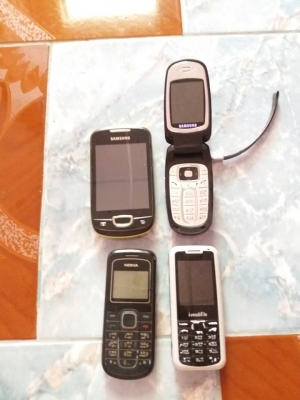 ขายซากโทรศัพท์