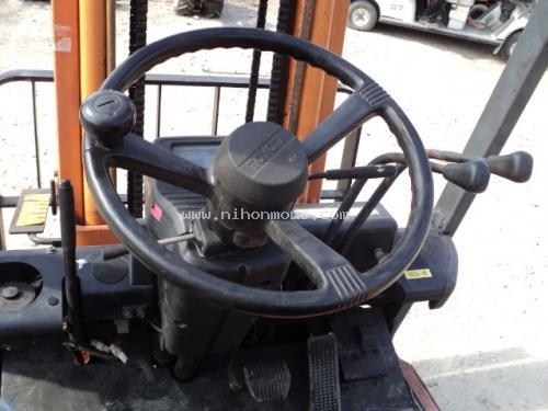 รถยกไฟฟ้า TOYOTA  5FBE10 รหัสสินค้า : 12000575  Tel.086-8150487  www.nihonmono.com