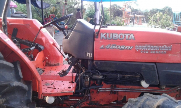 L4508Diมีใบดันหน้าและผานหลัง รถสวยเดิมๆใช้งานอยู่ ขายกันถูกๆสนใจโทร 081-8527370 L4508Diมีใบดันหน้าและผานหลัง รถสวยเดิมๆใช้งานอยู่ ขายกันถูกๆสนใจโทร 081-8527370