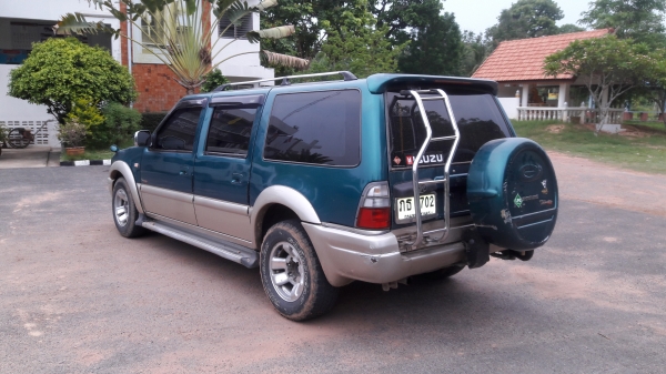 อิสุๆ เอ็ดเวนเจอร์ ปี2543 อิสุๆ เอ็ดเวนเจอร์ ปี2543