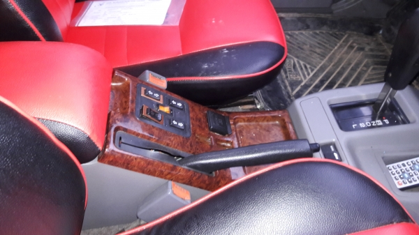 อิสุๆ เอ็ดเวนเจอร์ ปี2543 อิสุๆ เอ็ดเวนเจอร์ ปี2543