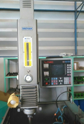 CNC EDM DAE HAN ขนาดใหญ่มาก ขนาดแท้ง 1,800*1,200 มม. ขนาดโต๊ะงาน 1,200*800 มม. ปี 2012