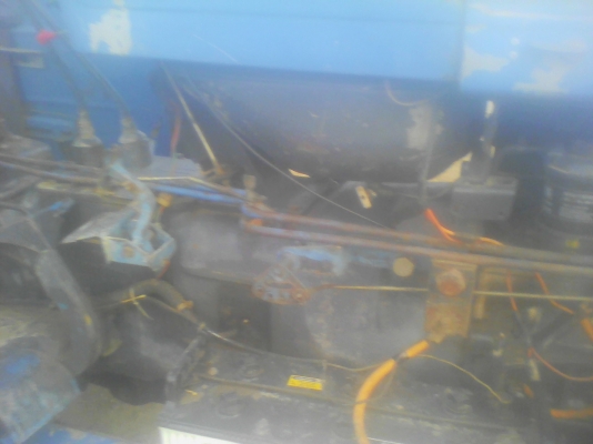 ขายรถไถฟอรด์6610  4*4  คานหน้าคาลาโล่    ทะเบียนครบ