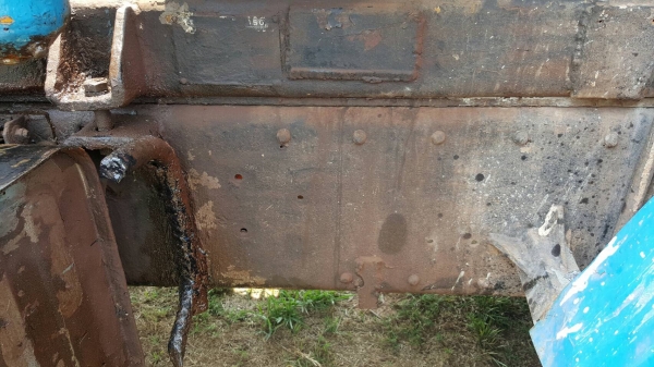 ขาย รถโม่ปูน แบบโม่โซ่ 5 คิว UD 2 เพลา เครื่อง V8 280 แรงม้า เกียร์ใหญ่ คัสซีสวยตลอดเส้น รถใช้งานอยู่ประจำ เอกสารเล่มทะเบียนพร้อมโอน