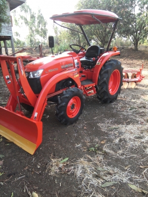 รถไถคูโบต้ากรุณาโทรหาเบอร์นี้นะครับเจ้าของรถครับ 0857302401 รถไถคูโบต้ากรุณาโทรหาเบอร์นี้นะครับเจ้าของรถครับ 0857302401