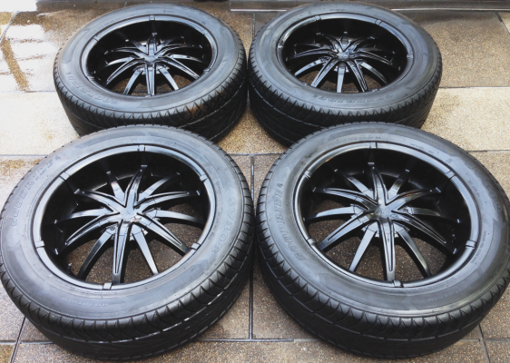 ล้อแท้ USA ขอบ20 พร้อมยาง 275 55 20 กลางปี12 ดอกเต็ม ใช้ยาว ราคาไม่แพง