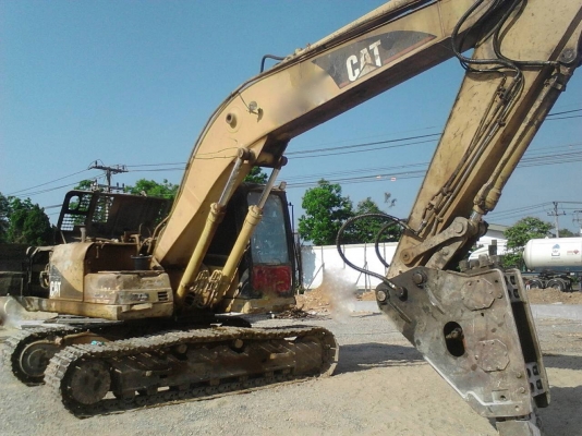 รถแบคโฮ  CAT  320B.    สนใจติดต่อ   081 - 6079515